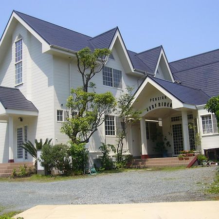 เพนชั่น เซิร์ฟ ไรเดอร์ Hotel นิชิอิซุ ภายนอก รูปภาพ